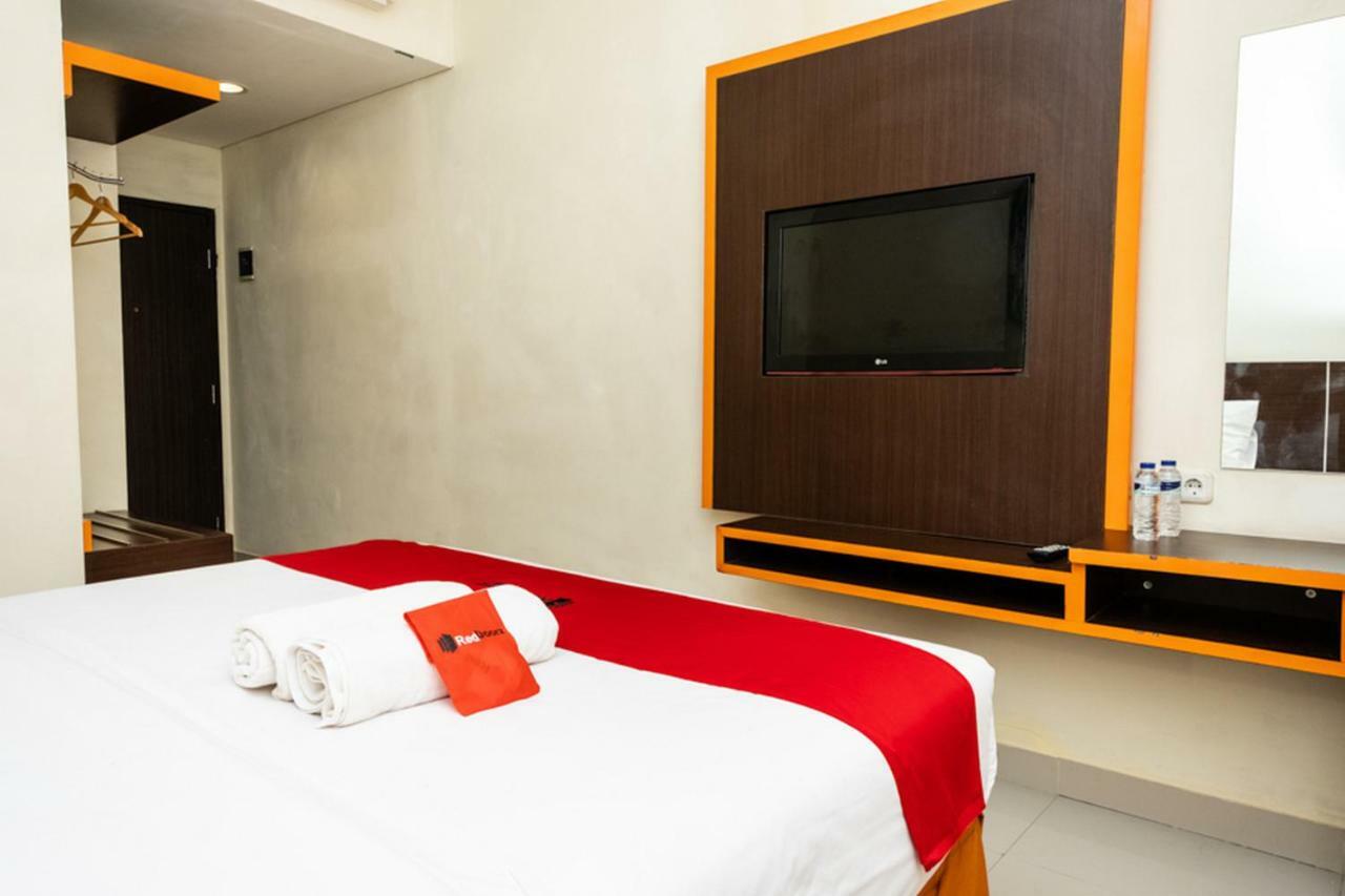 Reddoorz @ Pelita Raya Rappocini Hotel Makassar Exterior photo