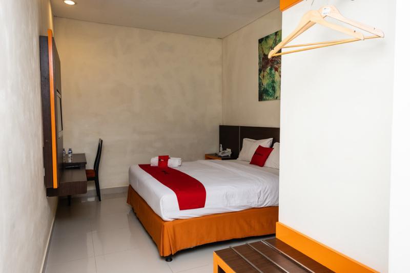 Reddoorz @ Pelita Raya Rappocini Hotel Makassar Exterior photo